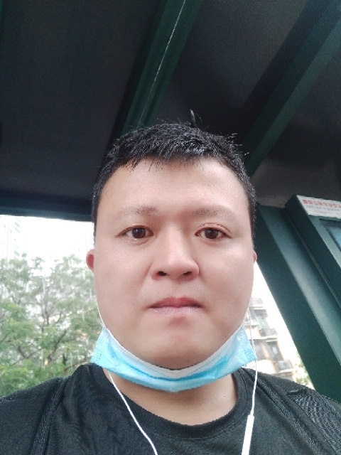 李生的第一张照片--大余认干亲服务网